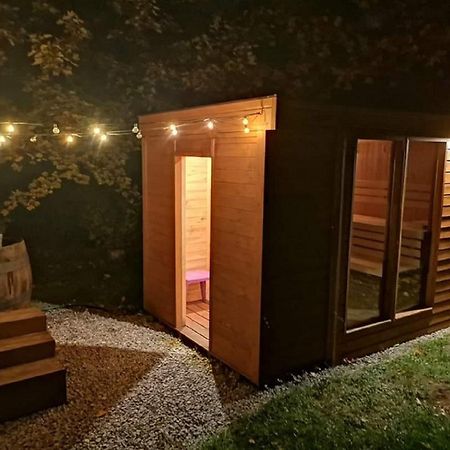 Dziki Zakatek Piskornia Dom Z Sauna Exterior photo